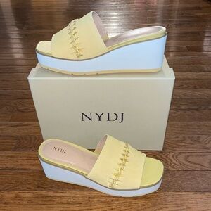 NYDJ Rory Wedge Sandals Suede Honey Gold & White Women’s Size 9.5